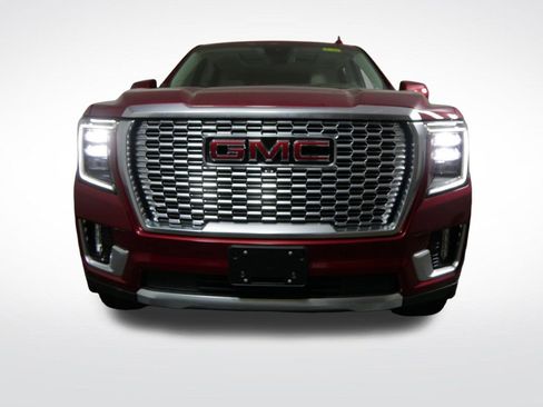 Used 2024 GMC Yukon Denali AWD/4WD image 10