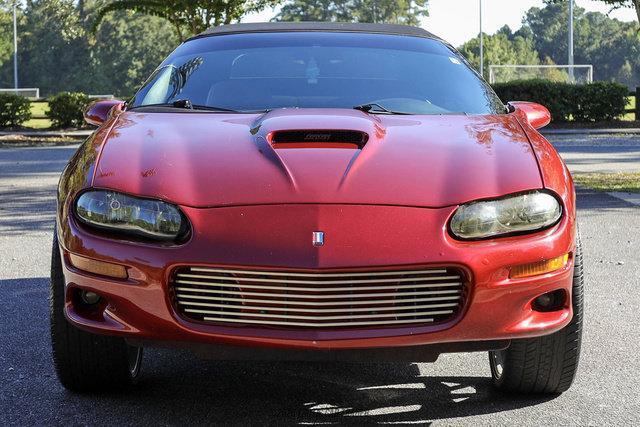 Used 2002 Chevrolet Camaro Z28 w/ SS Performance/Appearance Pkg RWD image 16