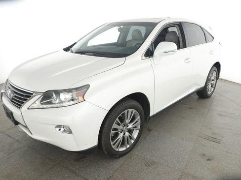 Used 2014 Lexus RX 450h FWD image 3