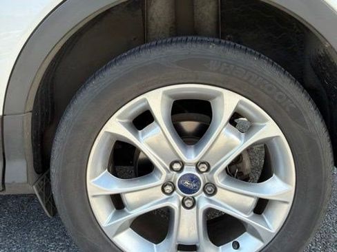 Used 2014 Ford Escape Titanium w/ Equipment Group 401A AWD/4WD image 6
