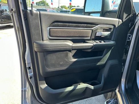 Used 2024 RAM 2500 Big Horn w/ Bed Utility Group AWD/4WD image 10