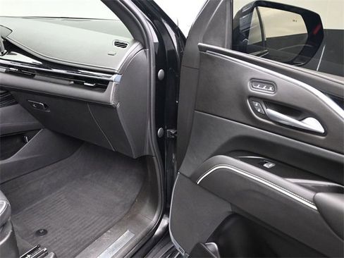 Used 2021 Cadillac Escalade Sport image 28