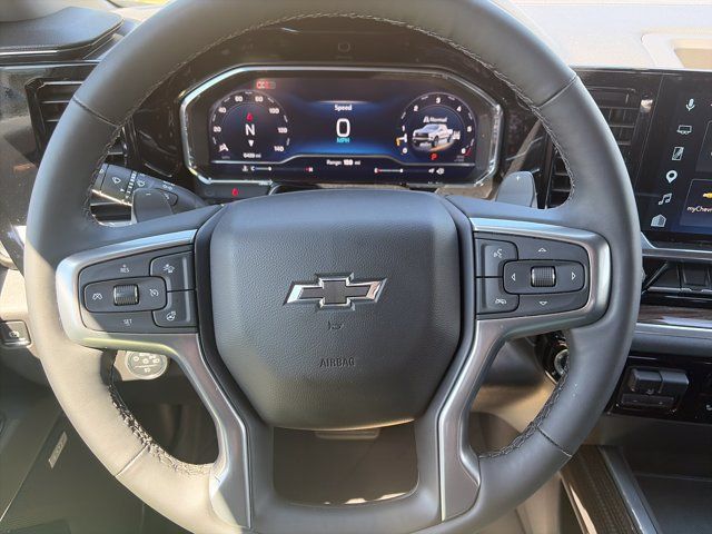 Used 2025 Chevrolet Silverado 1500 LT Trail Boss w/ Convenience Package II AWD/4WD image 26