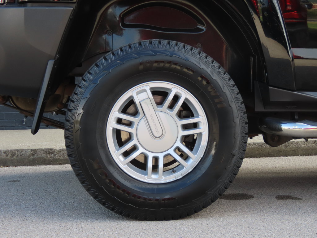 Used 2008 HUMMER H3 AWD/4WD image 16