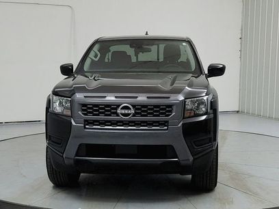 Used 2025 Nissan Frontier SV