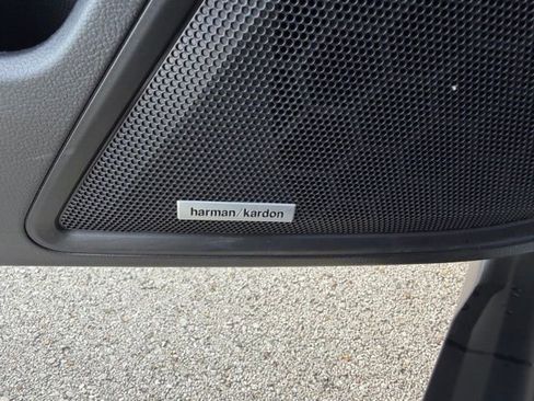 Used 2025 Subaru Outback Limited XT w/ Popular Package #2 image 31