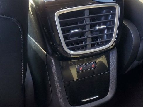 Certified 2023 Lincoln Nautilus Reserve image 32