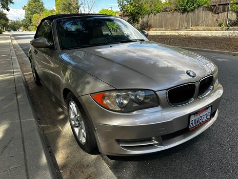 Used 2009 BMW 128i Convertible image 29