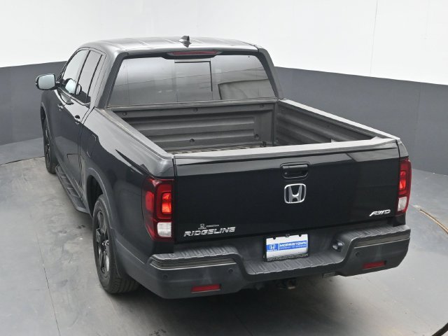 Certified 2020 Honda Ridgeline Black Edition image 39
