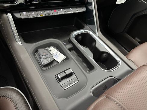 New 2026 GMC Sierra 2500 Denali w/ Denali Reserve Package image 34