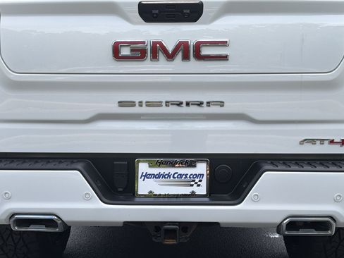 Used 2024 GMC Sierra 1500 AT4 w/ Technology Package AWD/4WD image 47