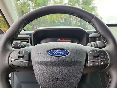 New 2025 Ford Maverick XLT w/ XLT Luxury Package image 13