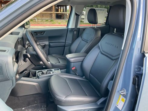 New 2025 Ford Maverick Lariat w/ Black Appearance Package image 51