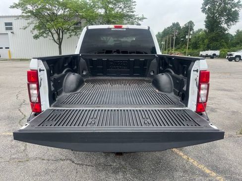 Used 2022 Ford F250 XLT w/ XLT Value Package AWD/4WD image 5