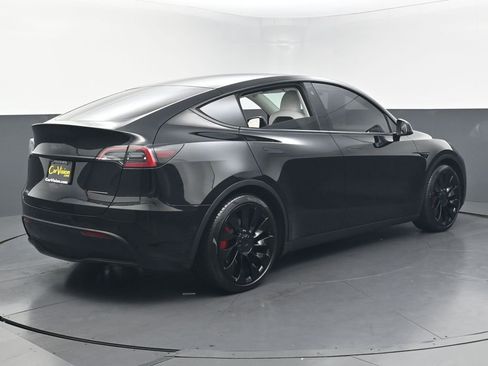 Used 2022 Tesla Model Y Performance AWD/4WD image 4