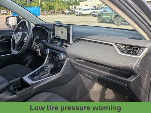 Used 2023 Toyota RAV4 LE FWD image 31
