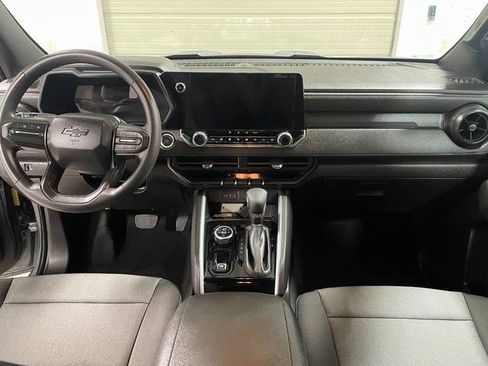Used 2026 Chevrolet Colorado Trail Boss AWD/4WD image 13