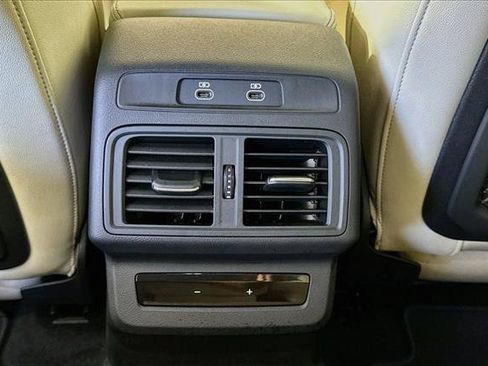 Used 2025 Audi Q5 Premium AWD/4WD image 22