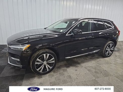 Used 2023 Volvo XC60 B5 Plus w/ Climate Package AWD/4WD image 7