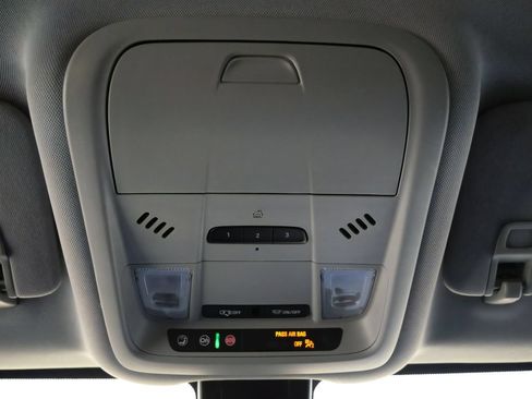 Used 2023 GMC Terrain AT4 w/ LPO, Floor Liner Package AWD/4WD image 18
