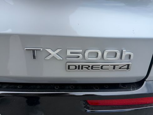 Used 2026 Lexus TX 500h AWD w/ Technology Package image 37