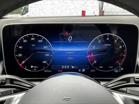 Used 2026 Mercedes-Benz GLC 300 4MATIC image 15