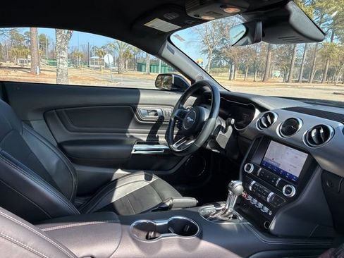Used 2022 Ford Mustang GT Premium w/ Equipment Group 401A image 23