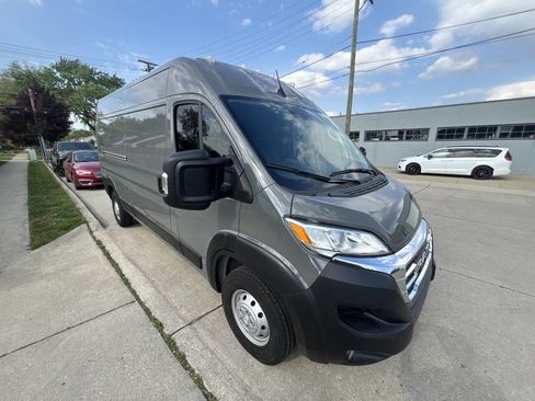 Used 2023 RAM ProMaster 2500 w/ Premium Appearance Group image 21