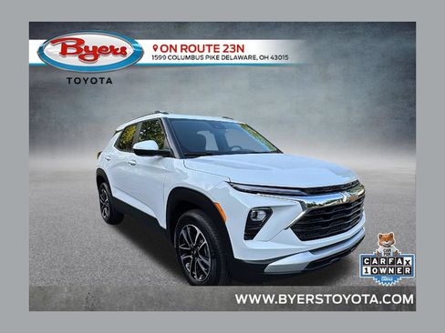 Used 2025 Chevrolet TrailBlazer LT AWD/4WD image 1
