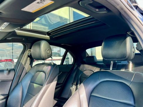 Used 2021 Mercedes-Benz C 300 4MATIC Sedan image 31