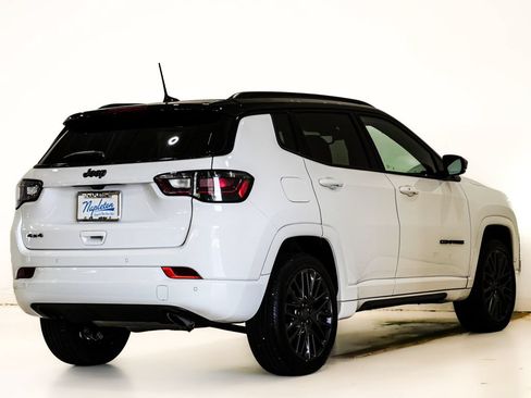 Used 2023 Jeep Compass High Altitude AWD/4WD image 7