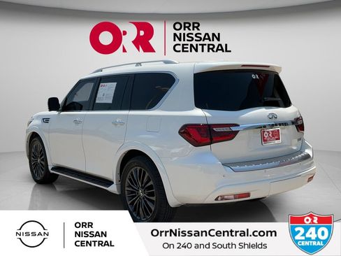 Used 2023 INFINITI QX80 Sensory w/ Cargo Package RWD image 7