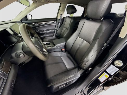 Used 2020 Honda Accord EX image 15