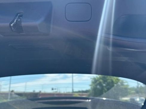 Used 2025 Kia Seltos S image 11