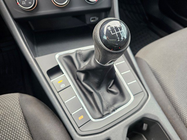 Used 2019 Volkswagen Jetta S FWD image 35