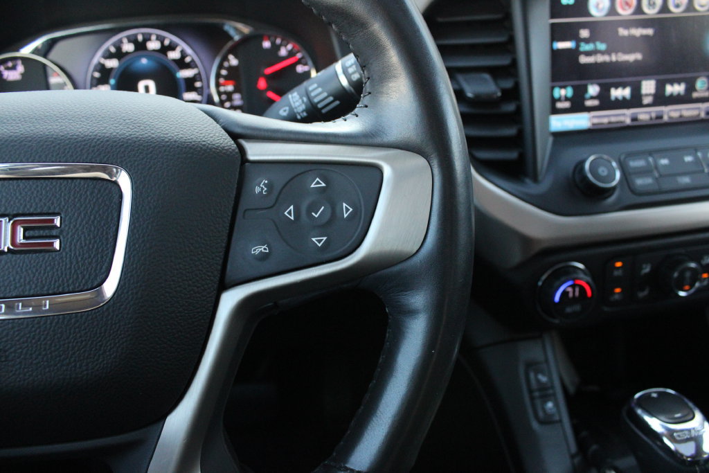 Used 2019 GMC Acadia Denali AWD/4WD image 15