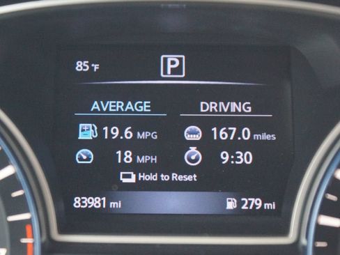 Used 2016 Nissan Altima 3.5 SR FWD image 4
