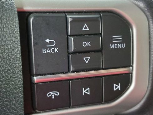 Used 2024 Ford Expedition Max XLT image 31