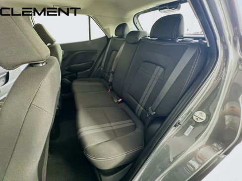 Used 2022 Hyundai Venue SEL w/ Cargo Package FWD image 32
