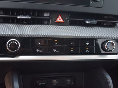 Certified 2023 Kia Sportage LX FWD image 25