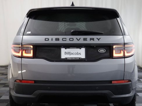 Used 2022 Land Rover Discovery Sport SE image 17
