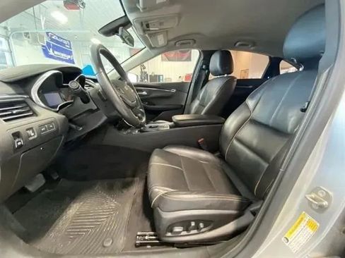 Used 2019 Chevrolet Impala Premier image 10