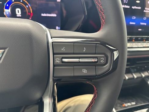 New 2026 Chevrolet Colorado Z71 image 17