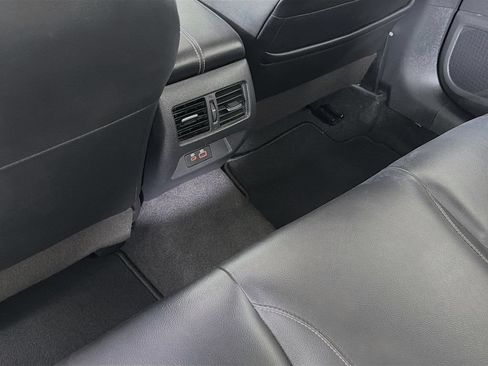 Used 2023 Nissan Altima 2.5 SL FWD image 30