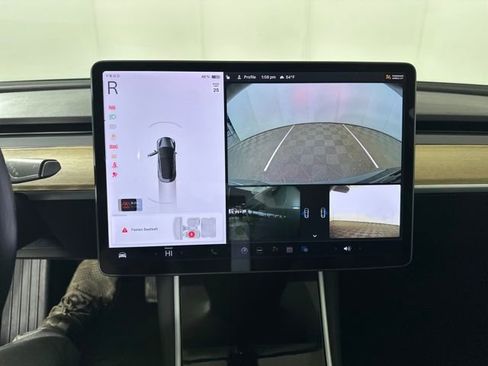 Used 2018 Tesla Model 3 Long Range image 19