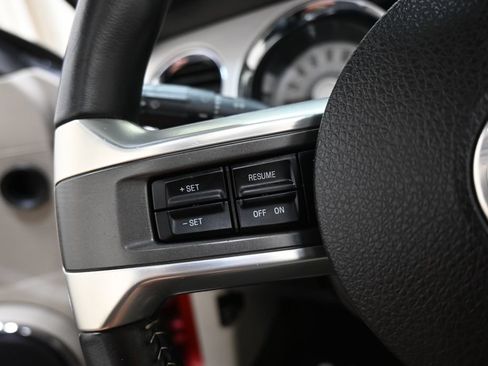 Used 2011 Ford Mustang GT Premium w/ Comfort Pkg RWD image 21