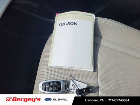 Used 2022 Hyundai Tucson Limited FWD image 28
