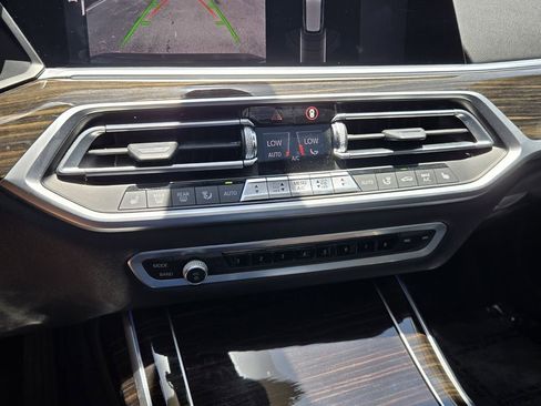 Used 2020 BMW X7 xDrive40i AWD/4WD image 22