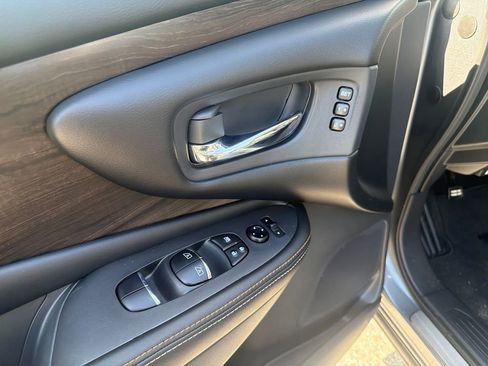 Certified 2024 Nissan Murano Platinum w/ Cargo Package image 17