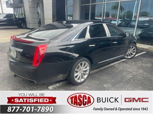 Used 2013 Cadillac XTS Premium FWD image 4